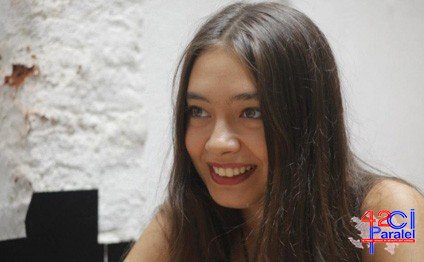 Məşhur aktrisa nişanlandı (FOTO)