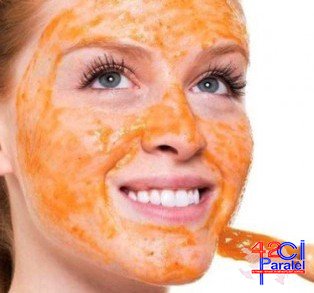 Cavanlaşdırıcı xurma maskası