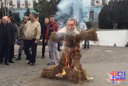 Ruslar vurulan təyyarənin acığını belə çıxıblar (VİDEO, FOTO)
