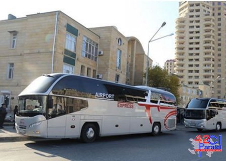 Bakıda aeroporta tualetli avtobuslar işə düşdü (FOTO)