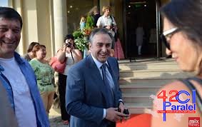 Səfirimizin arvadına cinayət işi açıldı - Rüşvətə görə