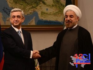Sarkisyan İran prezidenti ilə nə barədə danışıb?