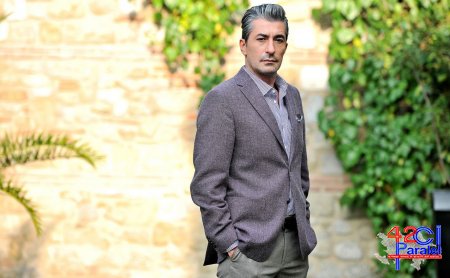 Məşhur aktyor xəstəxanaya çatdırılıb
