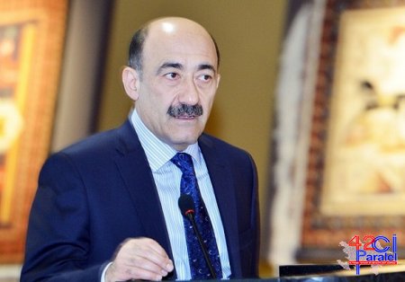Əbülfəs Qarayev direktoru işdən çıxardı