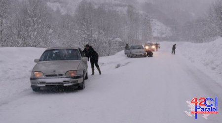 Azərbaycanda yola çıxan sürücülərə xəbərdarlıq edildi
