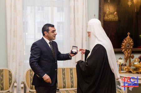 Azərbaycan-Ukrayna Beynəlxalq Alyansının sədri patriarx Filaretlini “Qızıl medal”ı ilə təltif edib (FOTO)