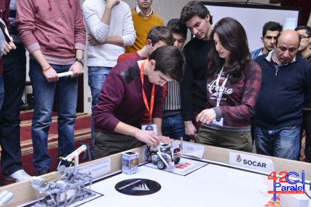 Bakı Alı Neft Məktəbində “Robototexnika” üzrə yarışma keçirildi (FOTO)