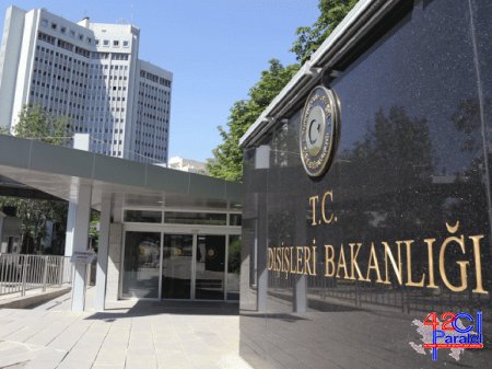 XİN: Rusiya Türkiyənin hava məkanını pozub