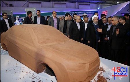 İran yeni avtomobilini təqdim edib