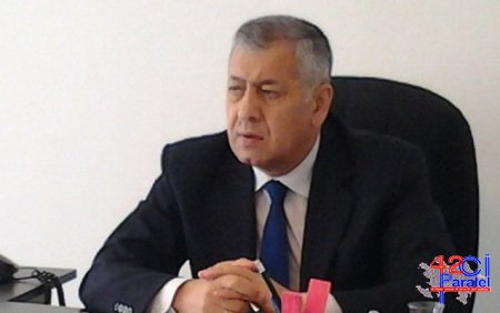 Vahid Əhmədov: 