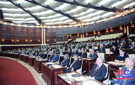 Milli Məclisdə Astan Şahverdiyevə - Xəbərdarlıq edildi