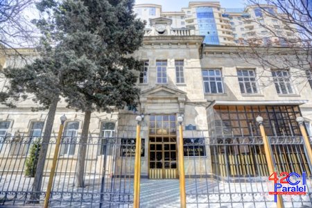 Bakıda məşhur universitet fəaliyyətini dayandırdı