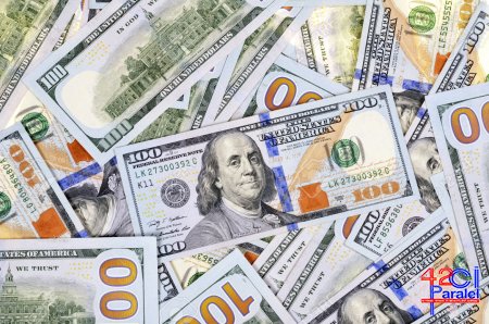 Dollar 1.80 AZN-i keçdi