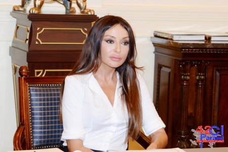 Baş nazir: Mehriban Əliyevanın gərgin əməyini mütləq qeyd etməliyik”