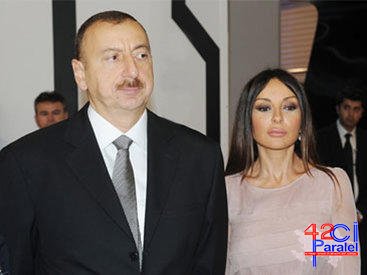 Prezident İlham Əliyev və xanımı IV İslam Həmrəyliyi Oyunlarının qalibləri, məşqçilər və idman ictimaiyyətinin nümayəndələri ilə görüşdə iştirak edirlər