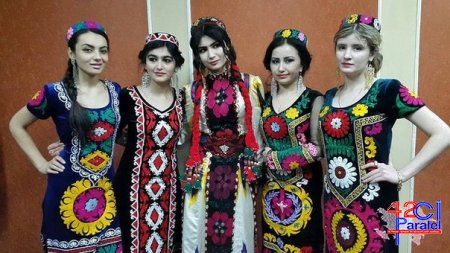 Tacikistanda hər kəsin milli geyim geyinməsi məcburi oldu