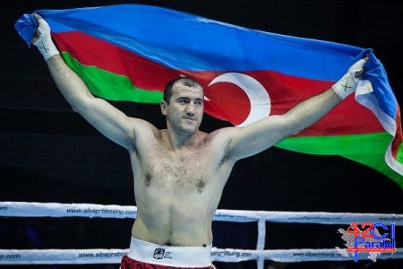 Məhəmmədrəsul Məcidov üçqat dünya çempionu oldu