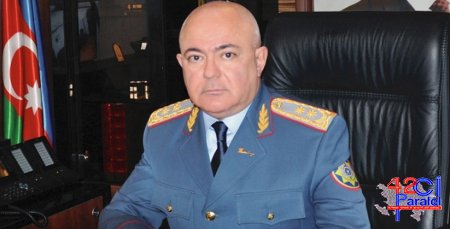 Özü öz “qələmini qıran” Aydın Əliyev saman çöpü axtarır