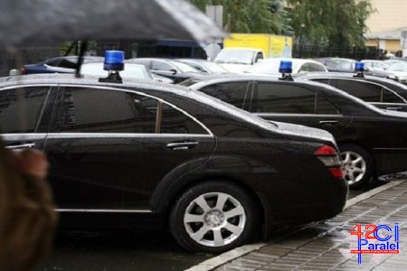 Müəllif Hüquqları Agentliyi avtomobilsiz qaldı