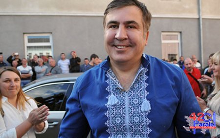 Saakaşviliyə ailəsi ilə görüşməyə viza verildi