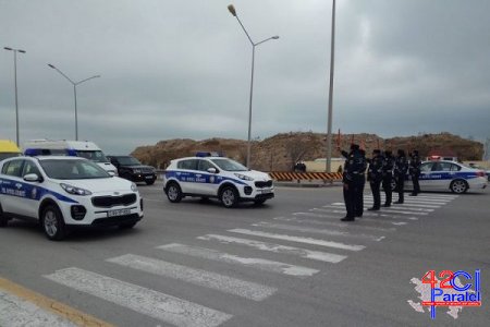 Azərbaycanda 20 Yanvar şəhidlərinin xatirəsi bir dəqiqəlik sükutla yad edilib