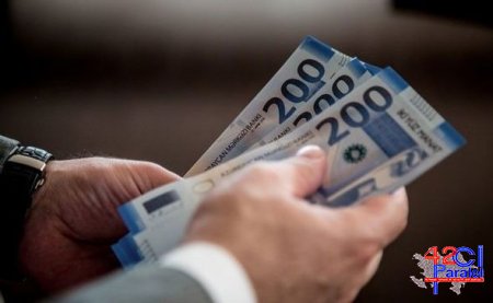 Mərkəzi Bankın zəruri saydığı 200 manatlıqlar niyə dövriyyədə deyil? - RƏY